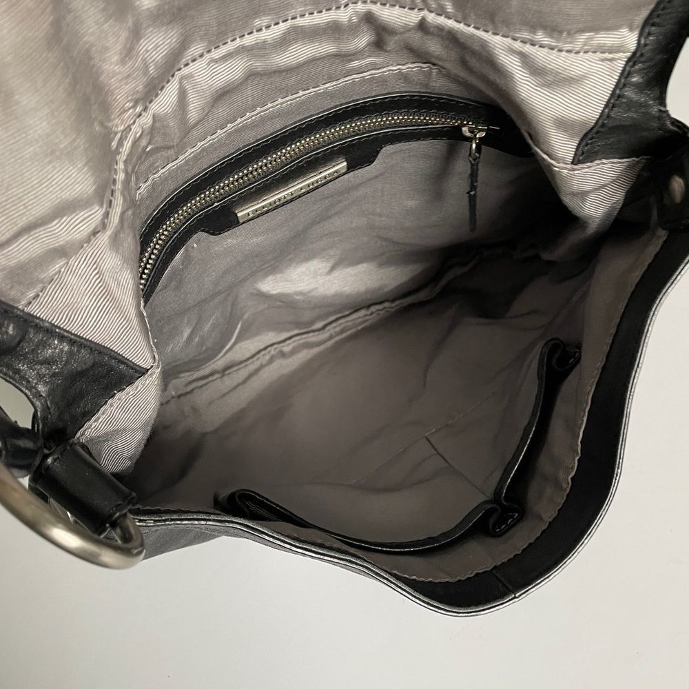 Elliott Lucca Leather Shoulder Bag - Picture 9 of 15